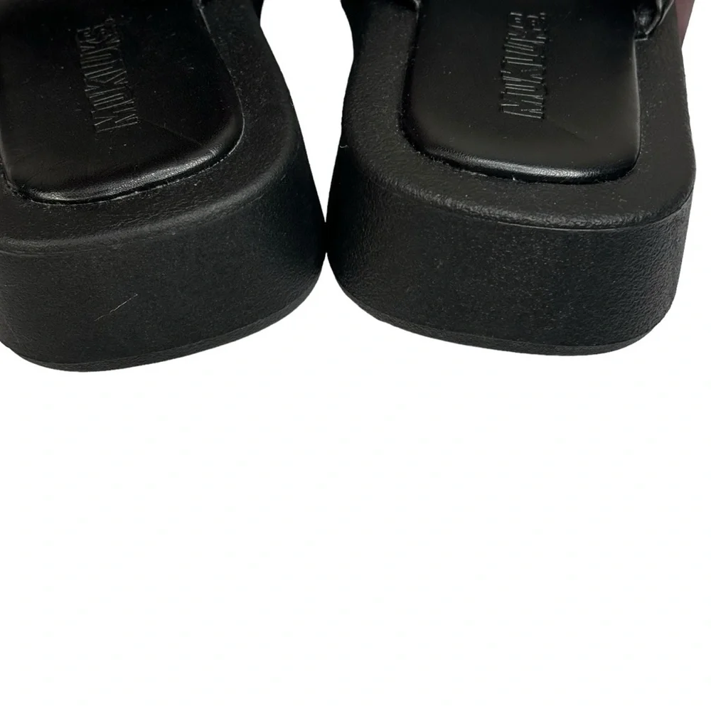 Muk Luks Women’s South Beach Black Rouched Straps Small Platform Wedge Size 8